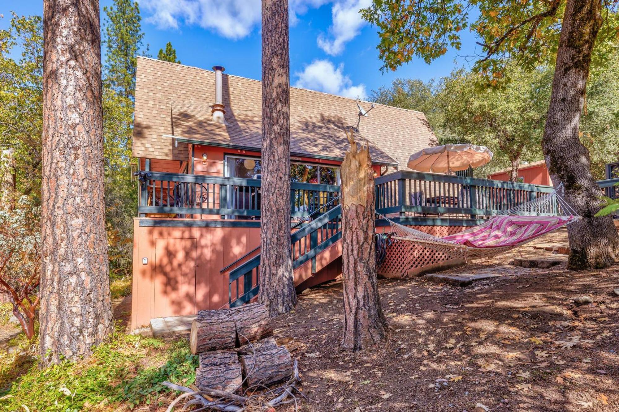 Holiday home Sugar Pine Haus- A-frame W Hot Tub Oakhurst