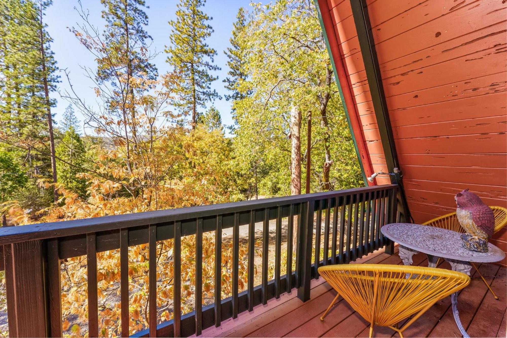 Sugar Pine Haus- A-frame W Hot Tub Holiday home Oakhurst
